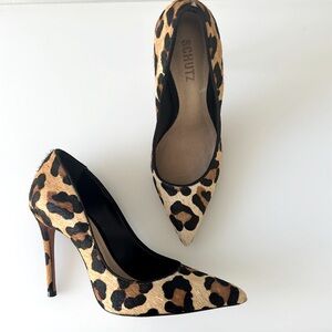 SCHUTZ LEOPARD/ ANIMAL PRINT PUMPS 7